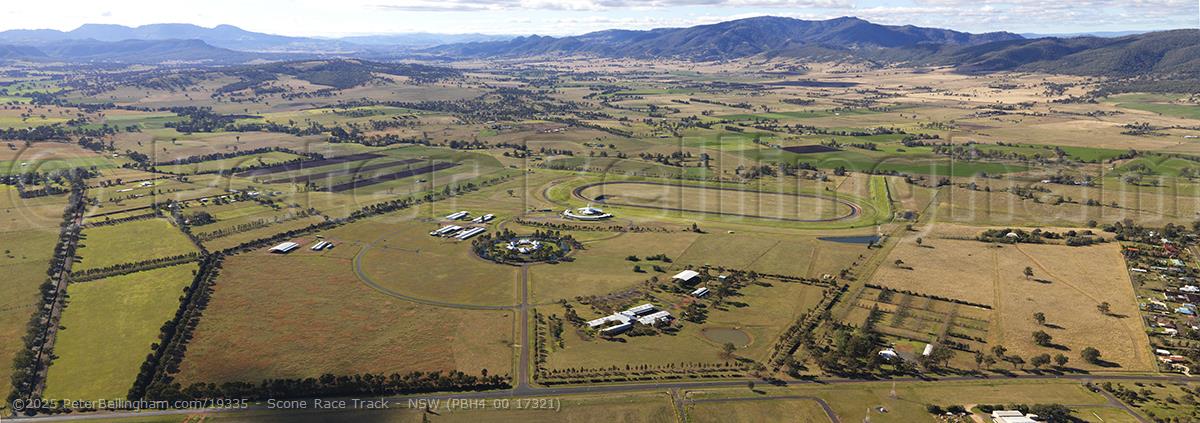 Peter Bellingham Photography Scone Race Track - NSW (PBH4 00 17321)